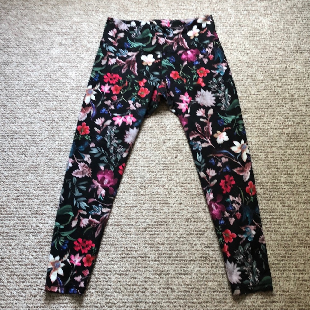Old Navy Active Go Dry Leggings